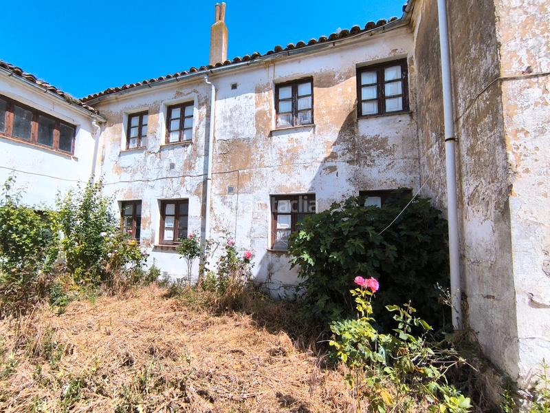 Foto d3953601-9359-438d-b5a0-59f8172bd53f. Casa in calle de josé arguello 15 in Meneses de Campos