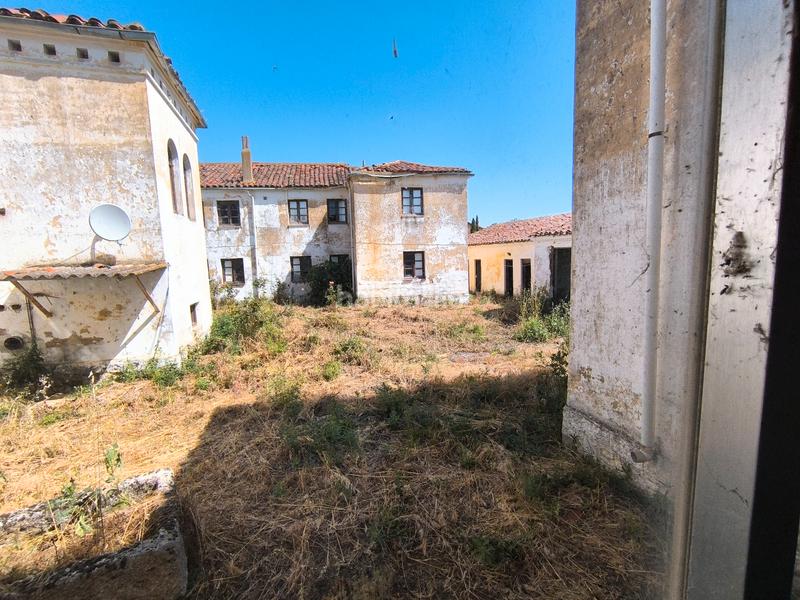 Foto f15b38a5-e289-4de3-a89a-155e636f09fd. Casa in calle de josé arguello 15 in Meneses de Campos