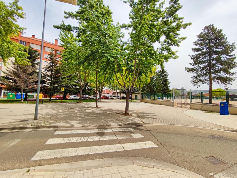Foto bd6222a7-c119-49e7-91c6-5dd8e2838932. Pis amb calefacció aparcament a Campo de la Juventud Palencia
