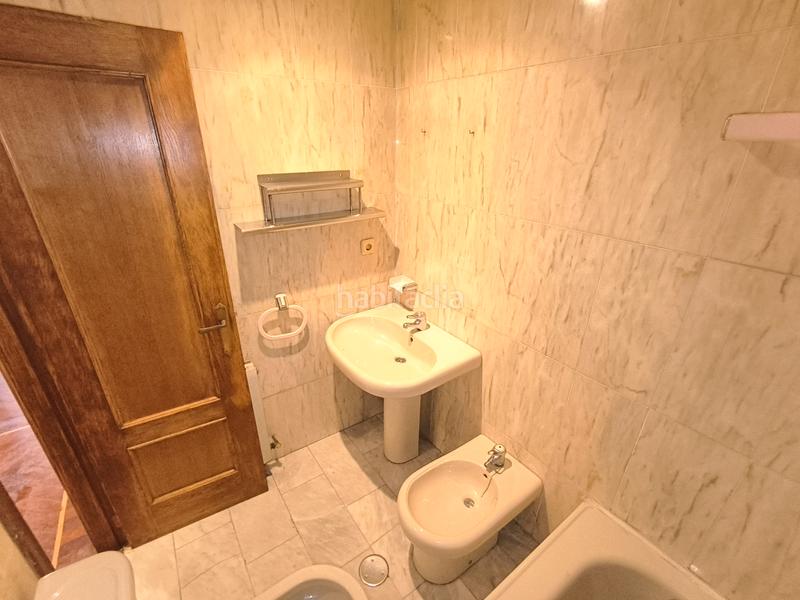 Foto 95971c6c-67ab-4532-9777-a3c3b5f73d87. Ground floor with heating parking in Centro Palencia