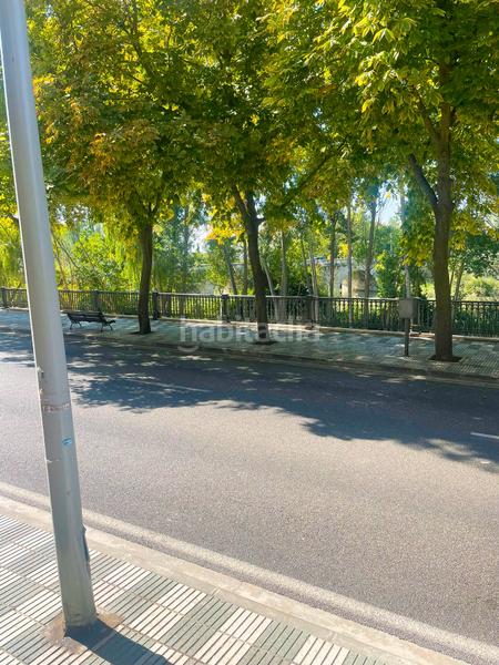 Foto 220554c9-2872-46b3-a5ff-03b24527c8ea. Planta baixa amb calefacció aparcament a Centro Palencia
