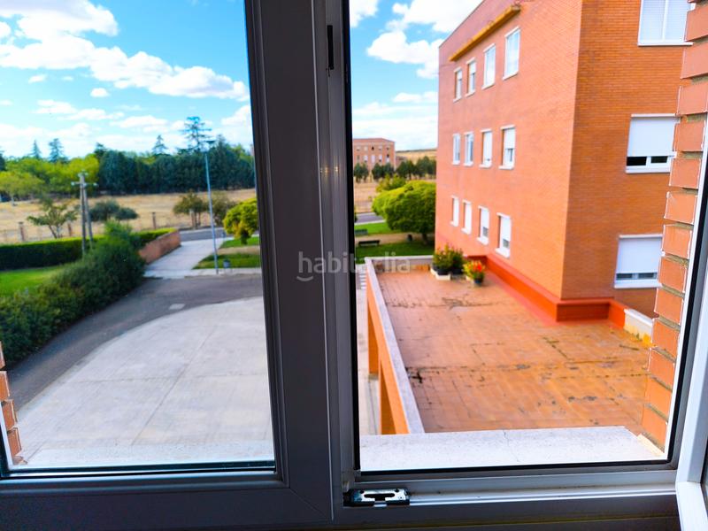 Foto 6325605f-e48f-4b6a-ba58-d3911cd535f4. Flat with heating parking in El Cristo Palencia