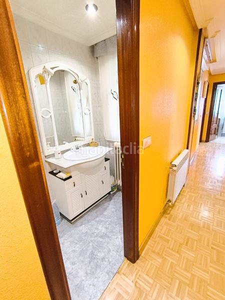 Foto 88a036be-6f30-48fe-8641-c5f1d3af30b8. Flat with heating parking in El Cristo Palencia