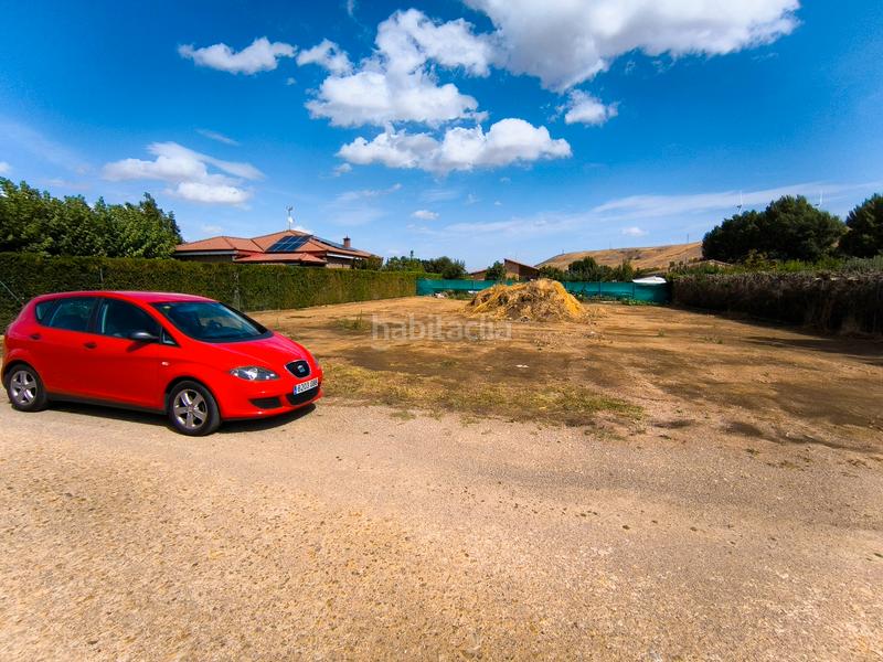 Foto 128237ab-163d-4c20-ac2d-3a51dc6a8431. Finca rústica en urbanización ceazo 1 29 en Grijota