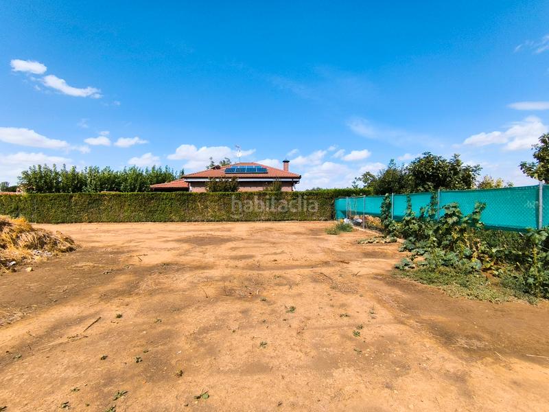 Foto 27209627-4154-48cf-81f5-ddb2ad6fe3a1. Finca rústica en urbanización ceazo 1 29 en Grijota