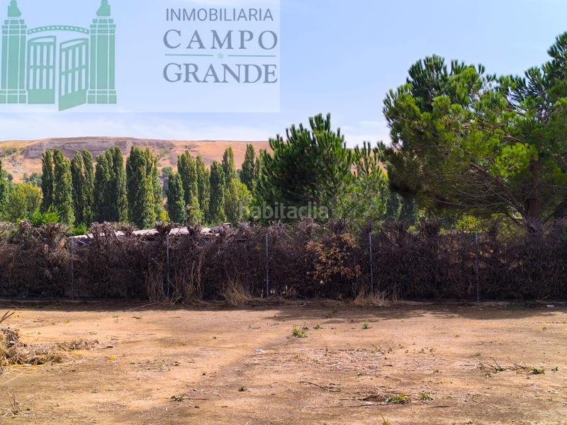 Foto 743e05e9-8009-426a-86b0-8290e7c08cc5. Finca rústica en urbanización ceazo 1 29 en Grijota