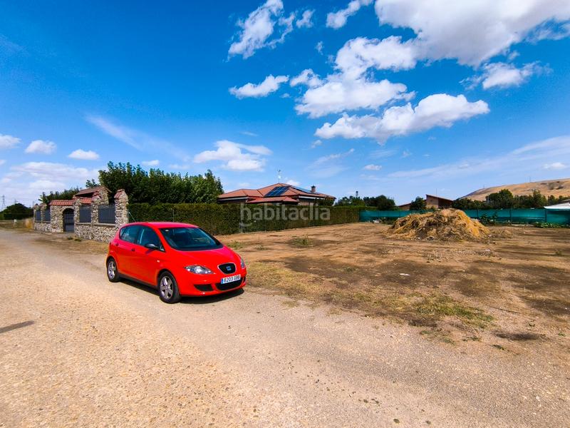 Foto 8d4b4421-f6b2-4693-ba1a-c4bb574391b2. Finca rústica en urbanización ceazo 1 29 en Grijota