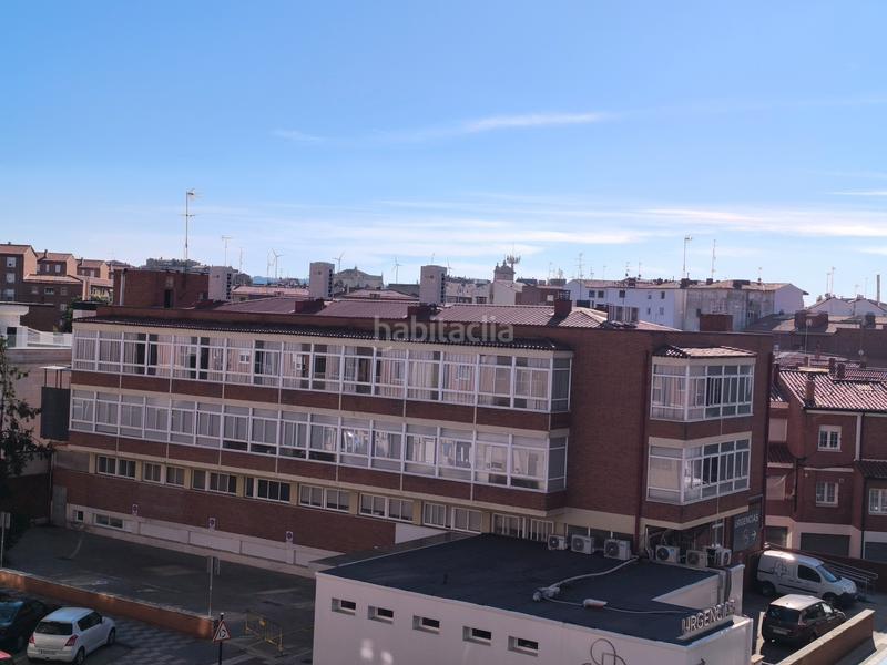 Foto a25032a6-c9ac-4824-bfcb-6dac0f29605a. Apartamento en avenida simón nieto 18 en San Antonio Palencia