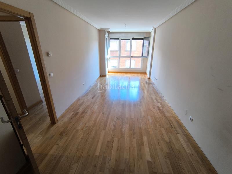 Foto cf1f22c8-b057-4f56-8741-25b4c1fe9c30. Apartamento en avenida simón nieto 18 en San Antonio Palencia