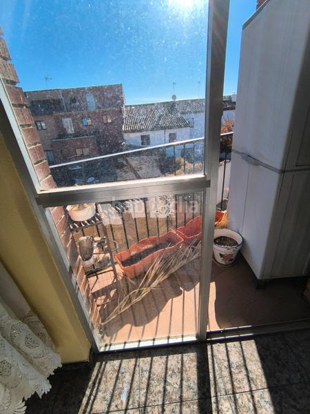 Foto b143f95d-452d-4553-8c02-87219d54fb71. Etagenwohnung mit heizung parking in Grijota