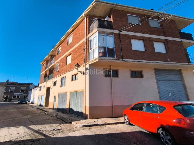 Foto d3dec2a5-de83-4799-98e2-cffd09a9a6b8. Etagenwohnung mit heizung parking in Grijota