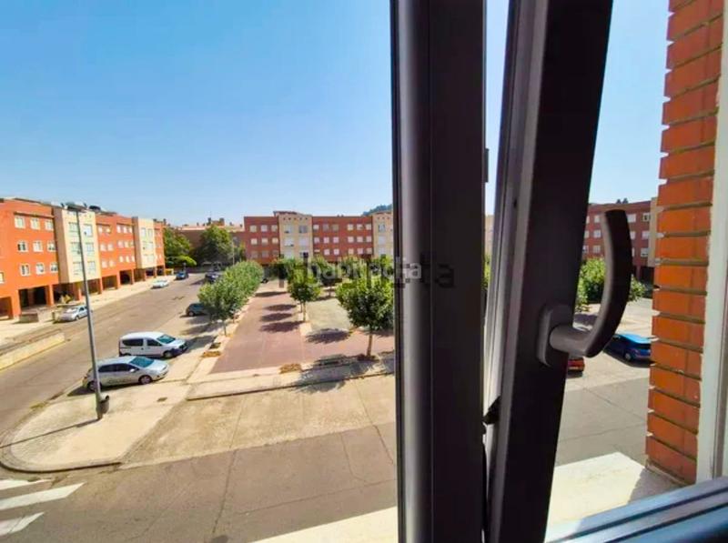Foto 55a475db-5d6c-4351-9e3f-2b1ae5cd808d. Flat with heating parking in El Cristo Palencia