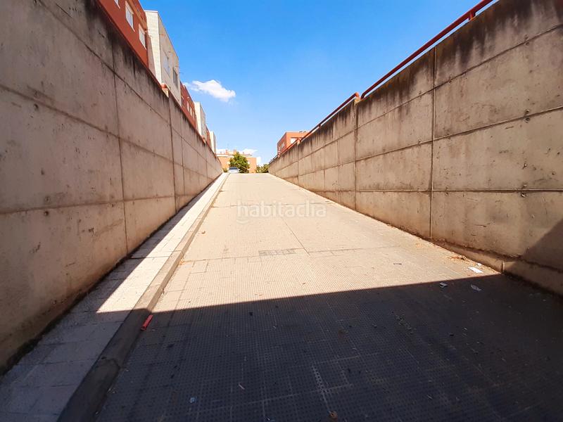 Foto f7fd0e71-fbbc-4095-8c1c-c8fdcb547f88. Flat with heating parking in El Cristo Palencia