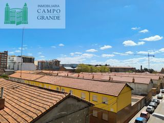 Etagenwohnung  Calle sagrada familia
