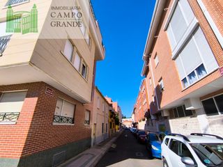 Car parking  Calle juan de arce