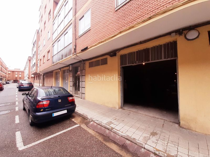 Foto 0f2bd264-f8c7-4b61-ab36-dd3e12c9fe22. Aparcament cotxe a San Pablo y Santa Marina Palencia