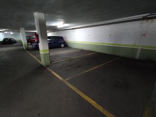 Parking voiture à Centro