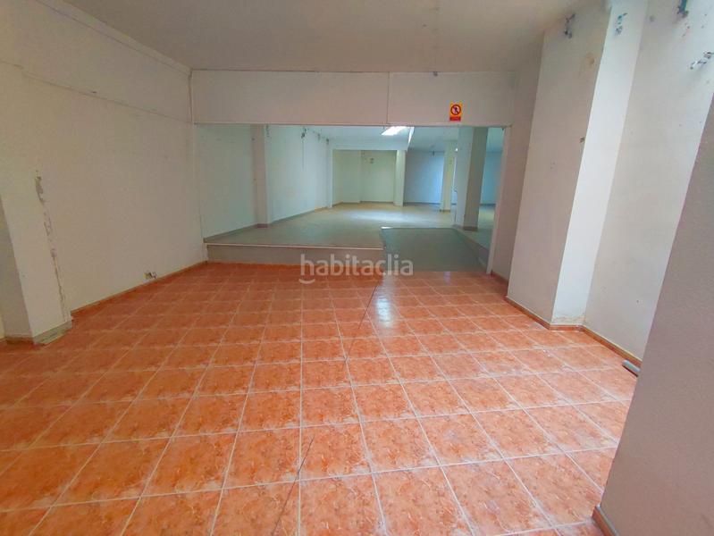 Foto 9ab8f8c0-4a7c-495b-8f09-146decf43bde. Lloguer local comercial a calle valentín calderón 24 a Palencia