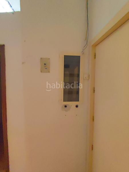 Foto c27a5719-438e-4abf-97c0-72d10fc45e8b. Lloguer local comercial a calle valentín calderón 24 a Palencia
