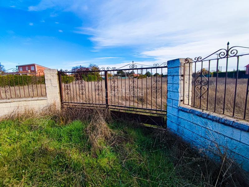 Foto 671c475d-4ebd-4527-96c7-9837d7a67ac0. Terreno residenziale in Grijota