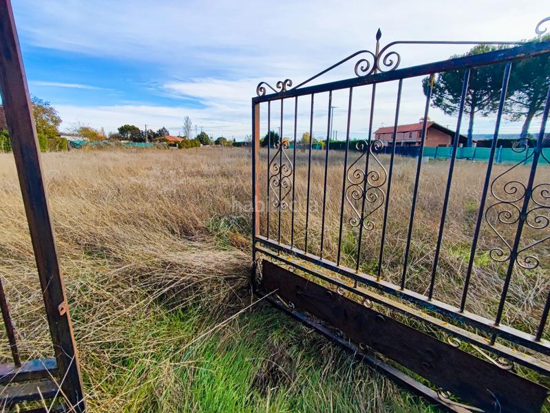 Foto cde5e8f6-48a1-4151-9b4c-1188ccb0e803. Terreno residenziale in Grijota