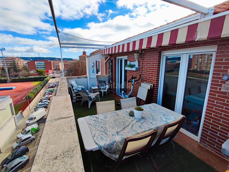 Foto 26e9d5fa-7143-4b32-a49f-a0e8095986bb. Penthouse with heating parking in Campo de la Juventud Palencia