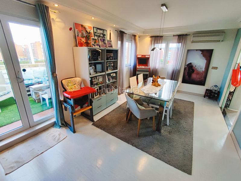 Foto 2f32323b-4d91-4783-96f3-c37a9ceaeb3c. Penthouse with heating parking in Campo de la Juventud Palencia