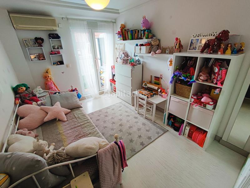 Foto f483503a-399f-44a3-bbee-18362829781f. Penthouse with heating parking in Campo de la Juventud Palencia