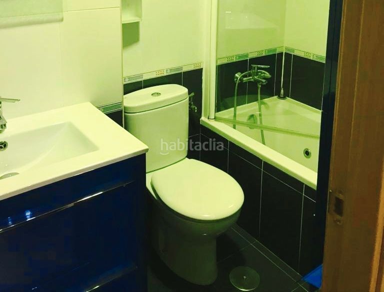 Foto e7de2af8-0150-400d-83b7-3b3826585e04. Ático en Venta de Baños