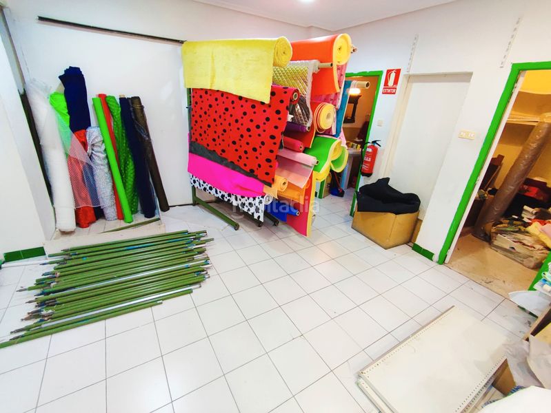 Foto 10bf064b-2e1c-4629-96e0-70175afcaf7b. Rent business premise in Centro Palencia