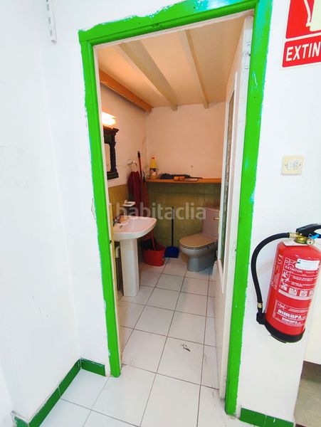 Foto a54235b8-bfb7-4497-8bc6-8bc89c3a8c88. Rent business premise in Centro Palencia