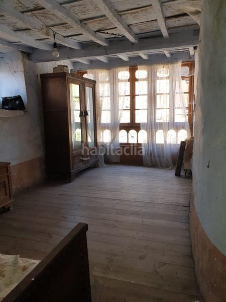 Foto f97d6bd0-33b3-48f8-a24f-e41316c6304f. Casa in lugar madiedo 21 in Cabranes