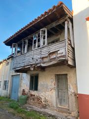Casa adossada a Parroquias surorientales. Casa de dos plantas para rehabilitar  a 5 km del centro de villa