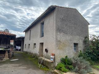 Maison à Terienzu 27. Casa con patio para reformar  a 2 km de la playa de rodiles en v