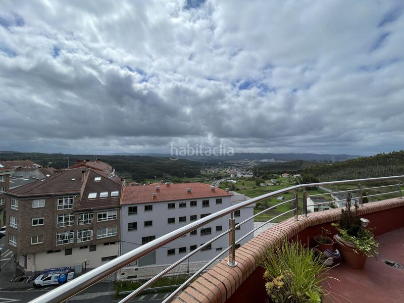 Foto 496f155f-3155-4b60-8d3d-f27d997350a4. Piso  en venta en Pastoriza, 3 dormitorios. en Arteixo