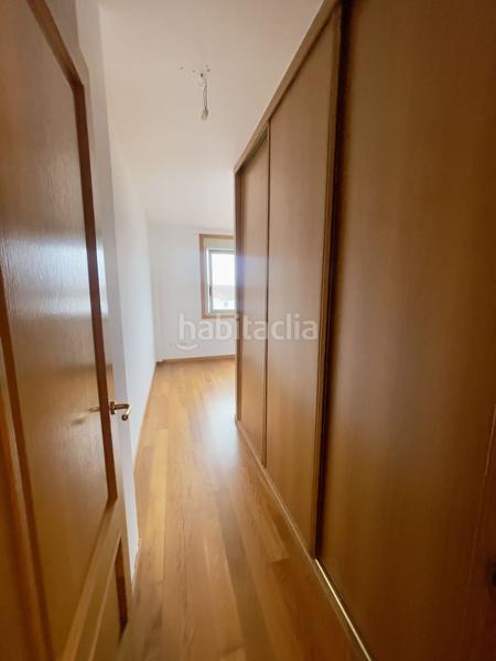Foto f59e512d-325d-4c86-83d2-3f6f8b7da617. Appartamento con riscaldamento parcheggio in Os Mallos Coruña (A)