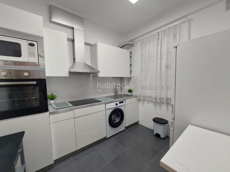 Foto 1eba5636-a72c-49b7-9e40-9fb4d4c44952. Location appartement dans Los Castros - Castrillón Coruña (A)