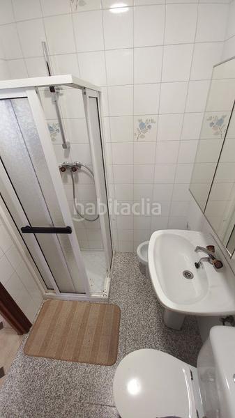 Foto 23ef2425-42a2-4404-865c-67cd8e7019ff. Piso  en venta , 4 dormitorios. en Malpica de Bergantiños