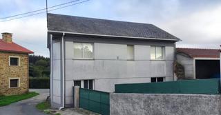 Casa a Carballo. Casa en venta en carballo, 4 dormitorios.