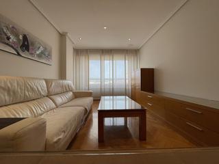 Location Appartement à Someso - Matogrande. Piso en alquiler en avda. ronda de outeiro  estación ffcc, 2 dor
