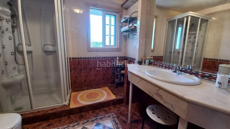 Foto 6961ea2e-490b-450b-b432-46c832540fc3. Chalet  en venta , 4 dormitorios. en Bergondo