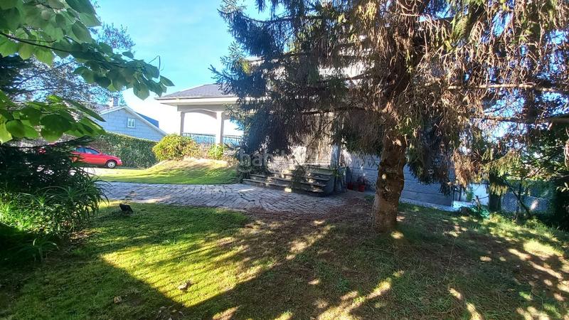 Foto 79d6c402-2db6-49c8-b037-9984c3b69b95. Chalet  en venta , 4 dormitorios. en Bergondo