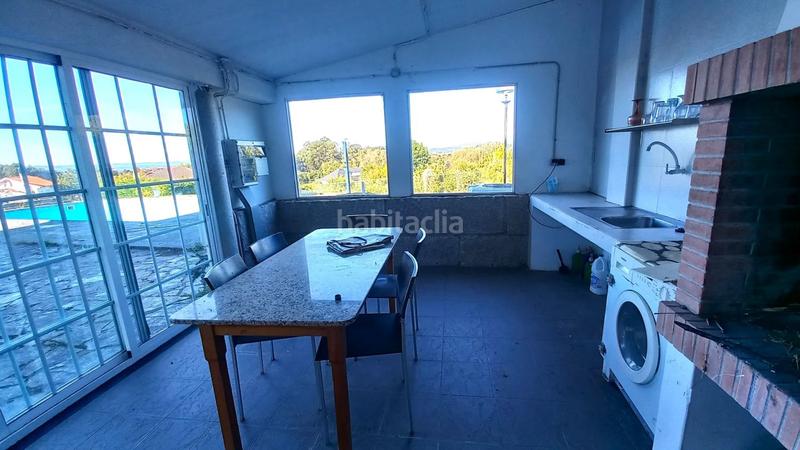 Foto e32ef65a-a3f9-4ffa-ab71-7a891a7dee2f. Chalet  en venta , 4 dormitorios. en Bergondo