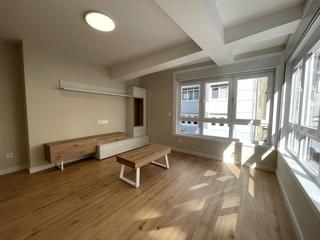 Location Appartement à Cuatro Caminos - Plaza de la Cubela. Piso en alquiler en gaiteira, 2 dormitorios.