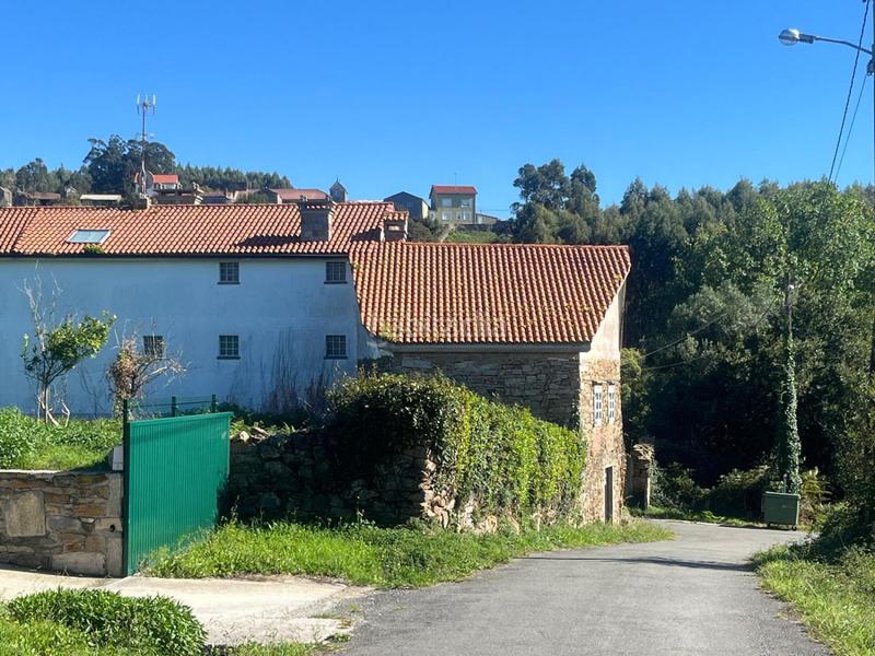 Foto c256d2fc-d0e6-46b3-9ed1-47c87a3540f9. Casa  en venta , 4 dormitorios. en Malpica de Bergantiños