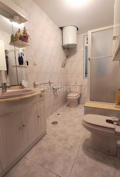 Foto 4bb97c2b-1ed7-467d-81b3-bdb02107e792. Pis a Sagrada Familia Coruña (A)