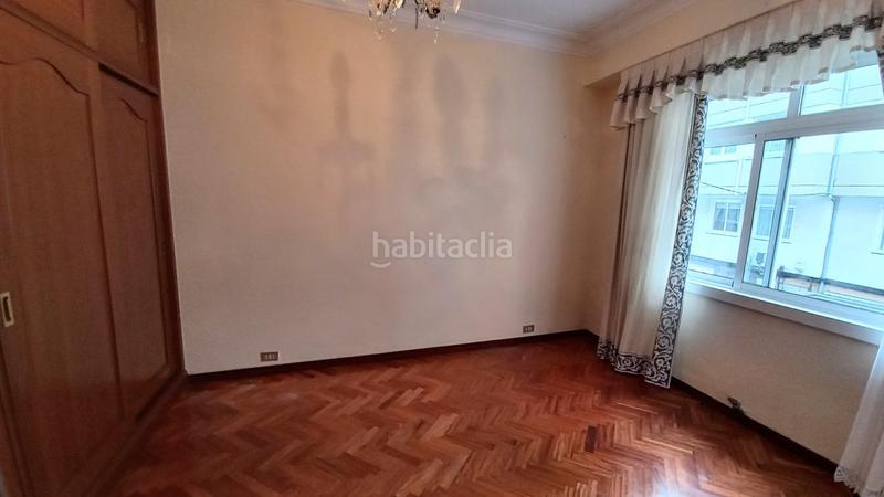 Foto daa03caf-02c1-4e2b-925e-327e640df2b7. Pis a Sagrada Familia Coruña (A)