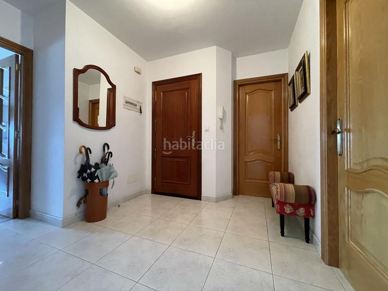 Foto de3b6590-cd6e-4002-bf59-4554786397ce. Pis amb aparcament a Santa Comba