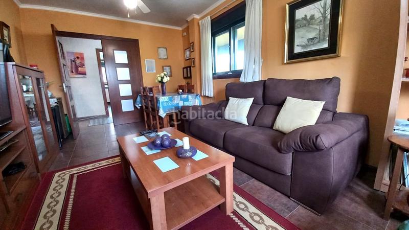 Foto 4890fb23-a479-448d-a531-f360e56dbe44. Xalet amb aparcament a Laracha