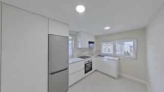 Appartement à Someso - Matogrande. Piso en venta en elviña, 4 dormitorios.